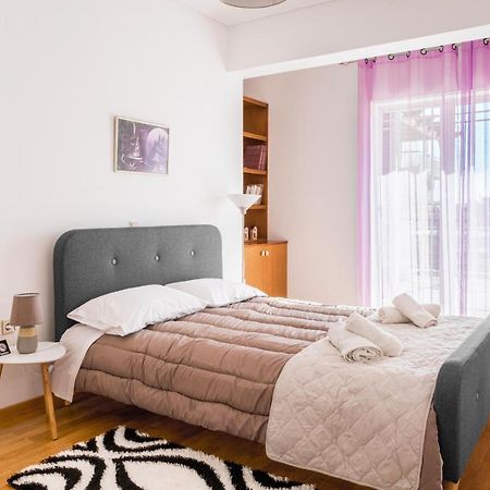 The Home Sweet Home - Family Friendly 2 Floor Apartment Каламата Екстериор снимка