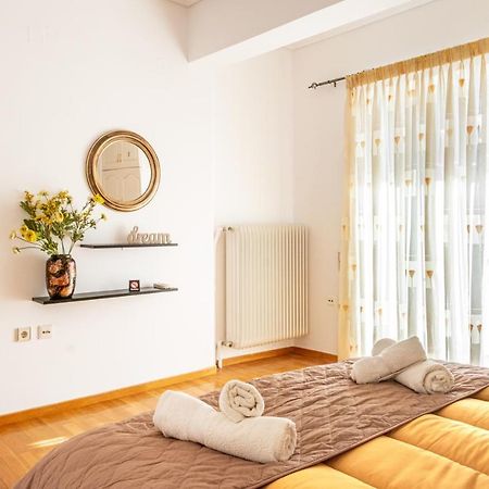 The Home Sweet Home - Family Friendly 2 Floor Apartment Каламата Екстериор снимка