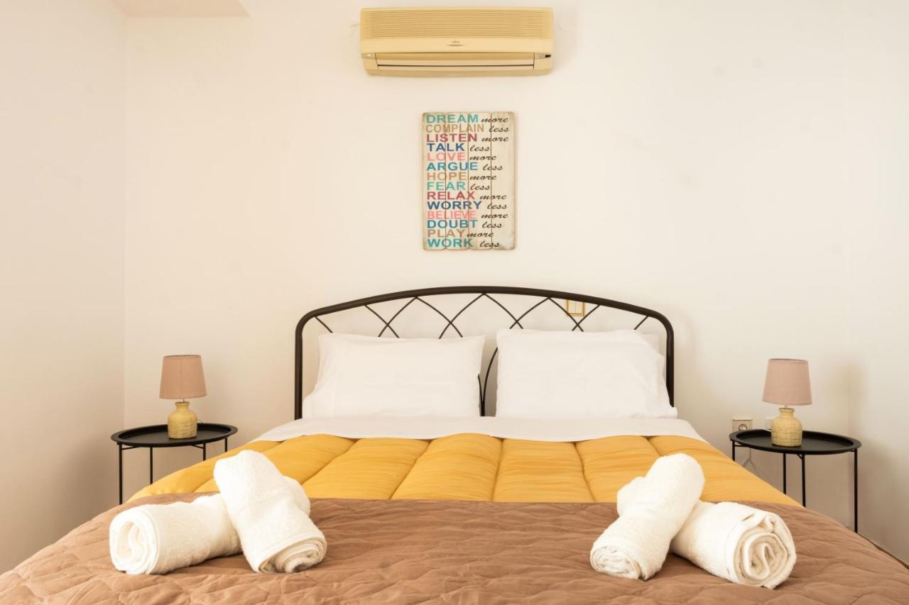 The Home Sweet Home - Family Friendly 2 Floor Apartment Каламата Екстериор снимка