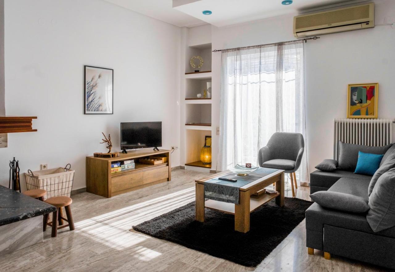 The Home Sweet Home - Family Friendly 2 Floor Apartment Каламата Екстериор снимка
